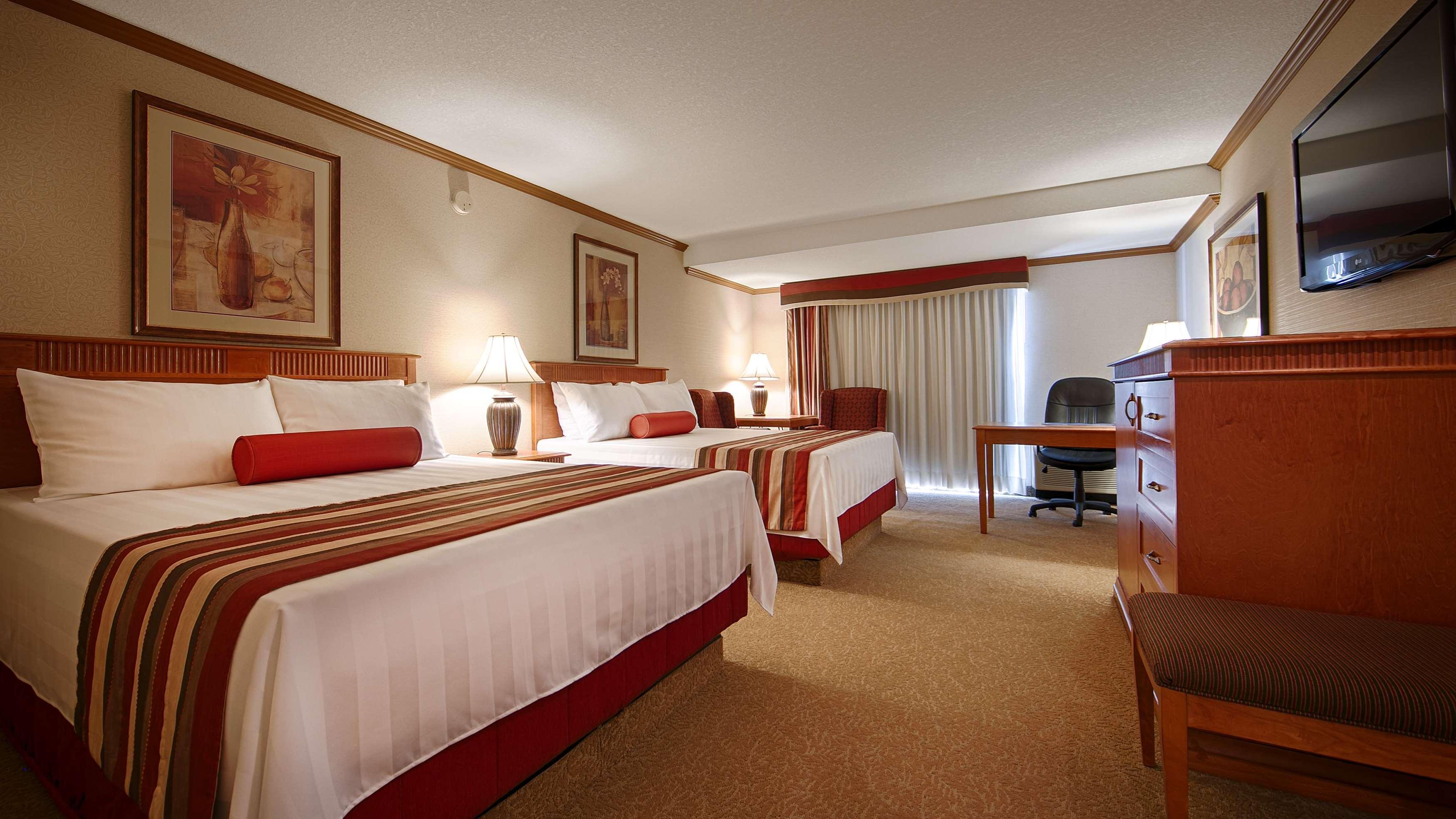 Western Port O'call 4*