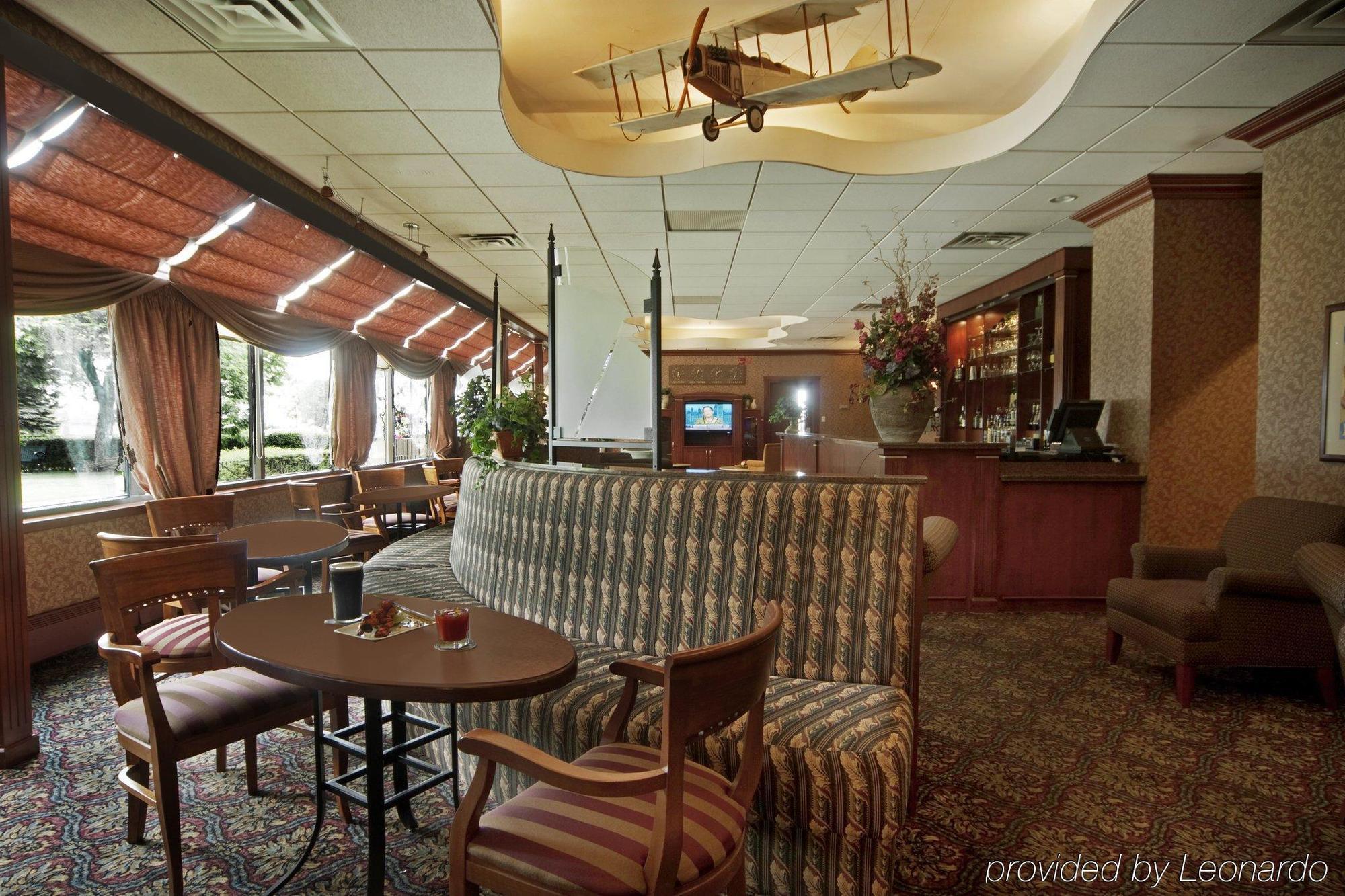 Hotel Western Port O'call Calgary
